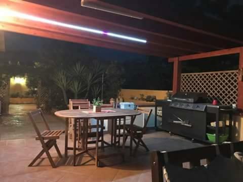 B&B Villa Sul Golfo Quartu SantʼElena Exteriör bild