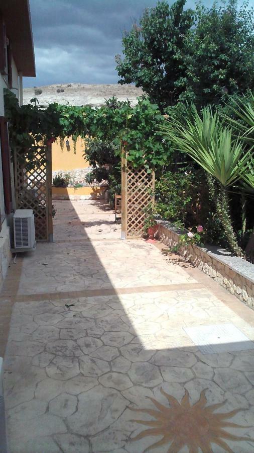 B&B Villa Sul Golfo Quartu SantʼElena Exteriör bild